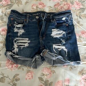 American eagle shorts size 4